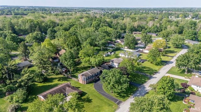 2201 Eastbrook Drive, Kokomo, IN 46902