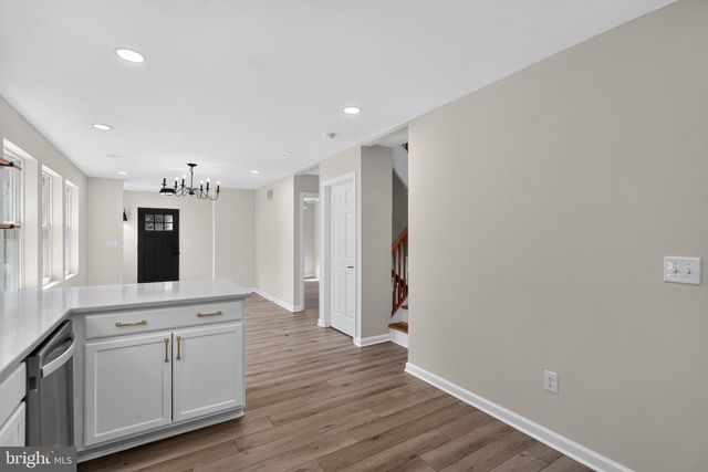221 TRUMAN AVE, Glassborough, NJ 08028