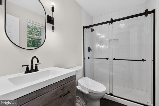221 TRUMAN AVE, Glassborough, NJ 08028
