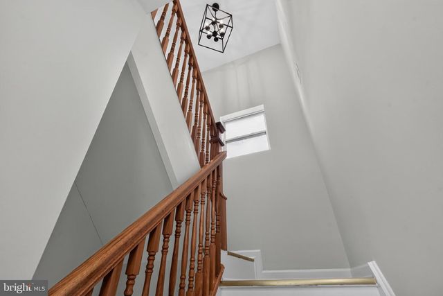 221 TRUMAN AVE, Glassborough, NJ 08028