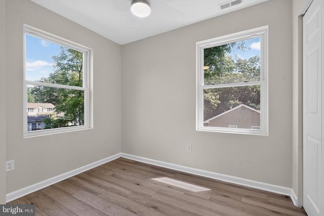 221 TRUMAN AVE, Glassborough, NJ 08028