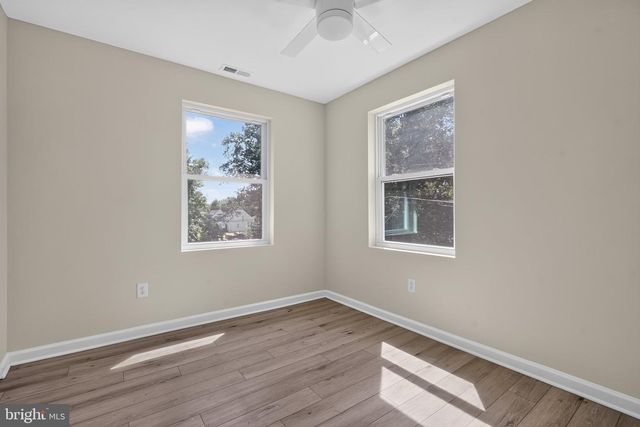 221 TRUMAN AVE, Glassborough, NJ 08028