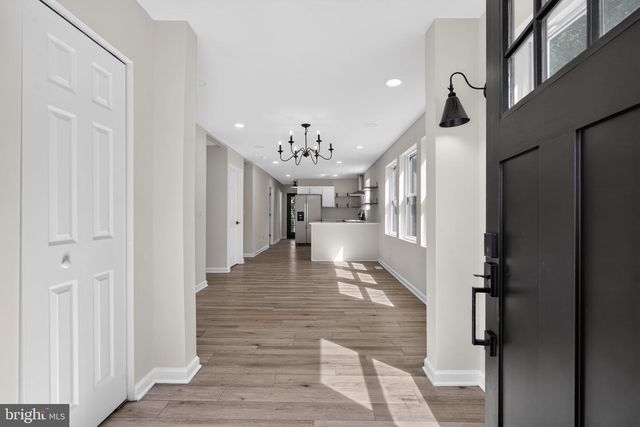 221 TRUMAN AVE, Glassborough, NJ 08028