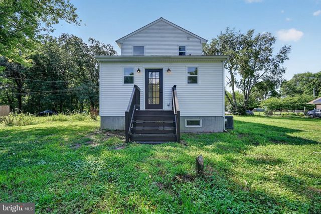 221 TRUMAN AVE, Glassborough, NJ 08028
