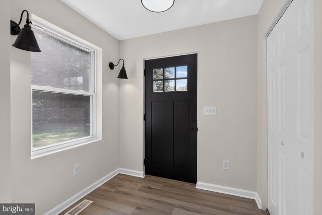 221 TRUMAN AVE, Glassborough, NJ 08028