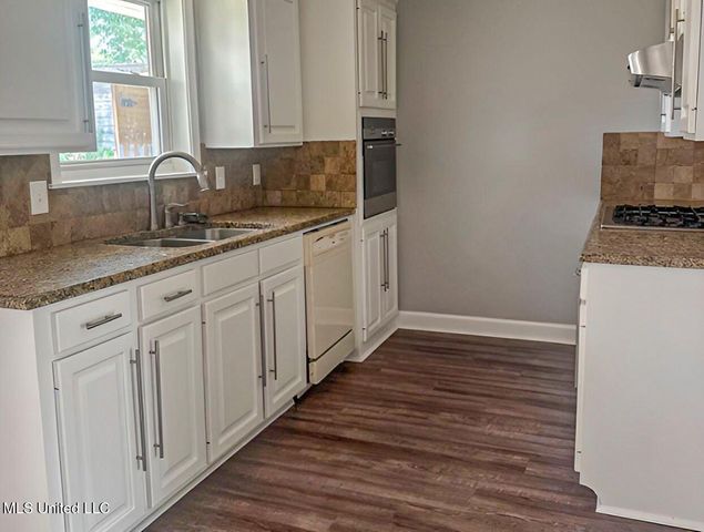 106 Woodcliff Place, Brandon, MS 39042