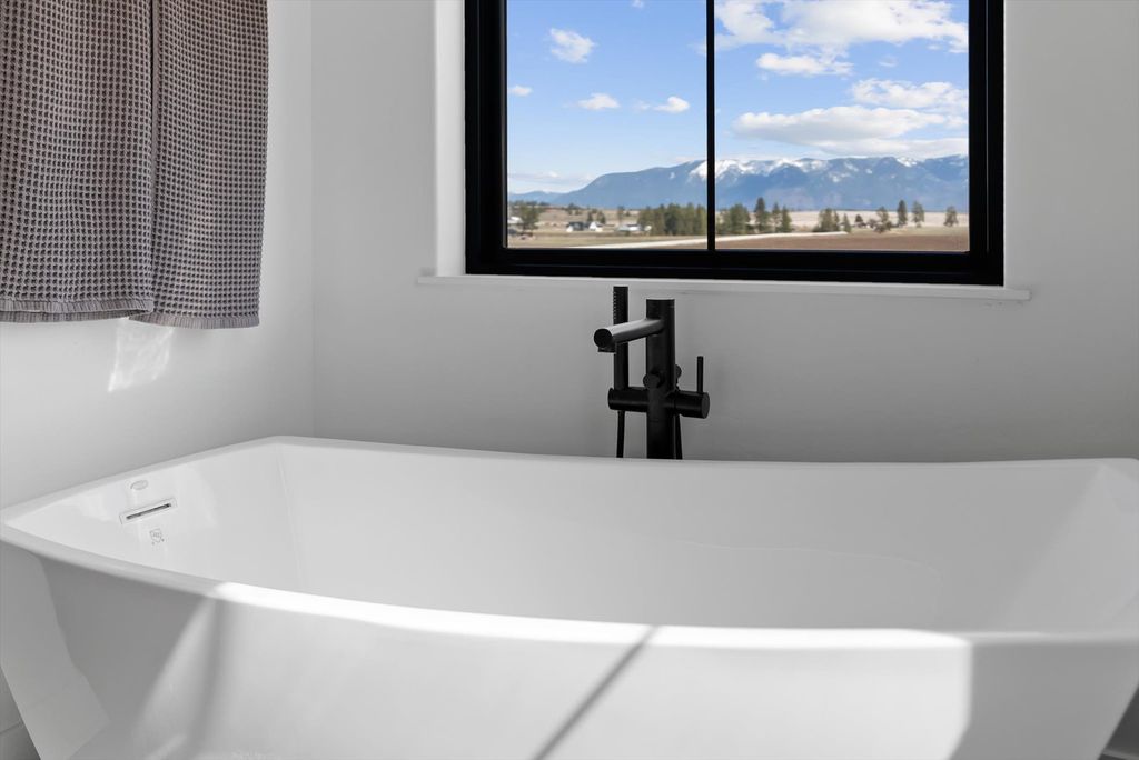 543 Harvest View Lane, Kalispell, MT 59901 photo 18