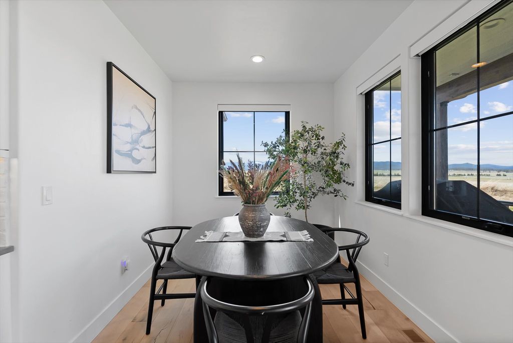 543 Harvest View Lane, Kalispell, MT 59901 photo 8