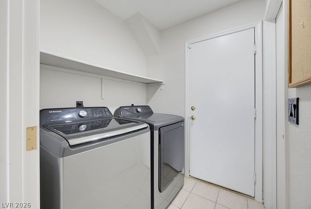 715 Peregrine Falcon Street, Henderson, NV 89015