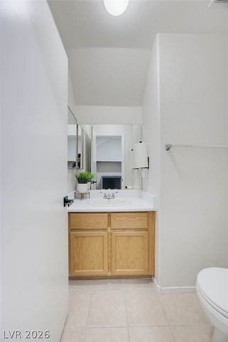 715 Peregrine Falcon Street, Henderson, NV 89015