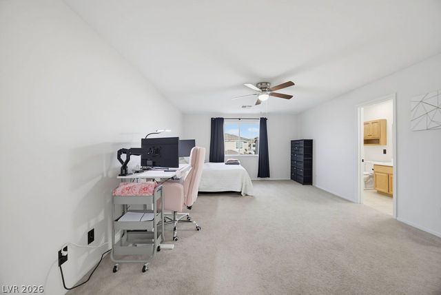 715 Peregrine Falcon Street, Henderson, NV 89015