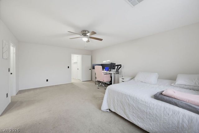 715 Peregrine Falcon Street, Henderson, NV 89015