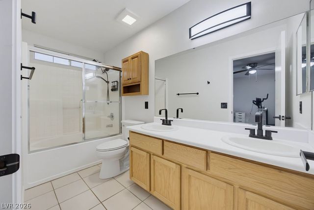 715 Peregrine Falcon Street, Henderson, NV 89015