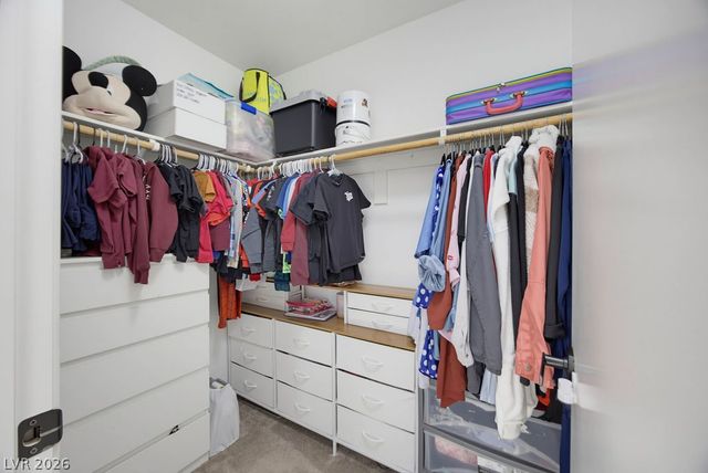 715 Peregrine Falcon Street, Henderson, NV 89015