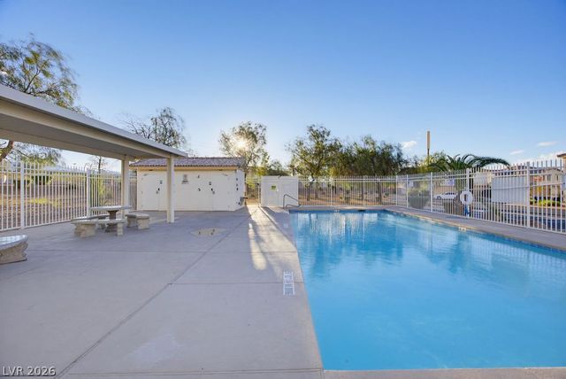715 Peregrine Falcon Street, Henderson, NV 89015