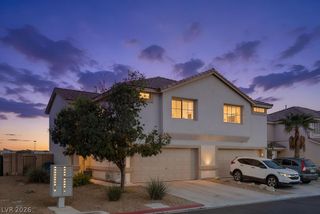 715 Peregrine Falcon Street, Henderson, NV 89015
