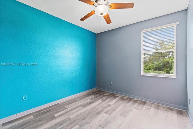 1522 Summergate Drive, Valrico, FL 33594
