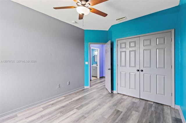 1522 Summergate Drive, Valrico, FL 33594