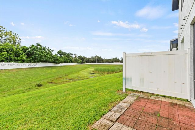 1522 Summergate Drive, Valrico, FL 33594