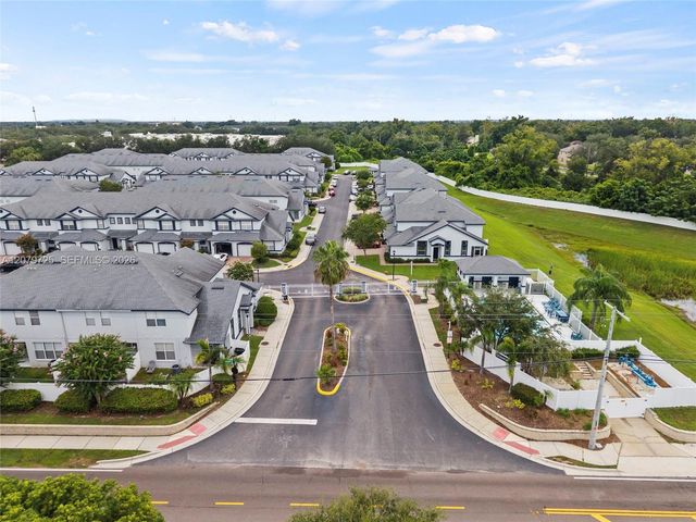 1522 Summergate Drive, Valrico, FL 33594