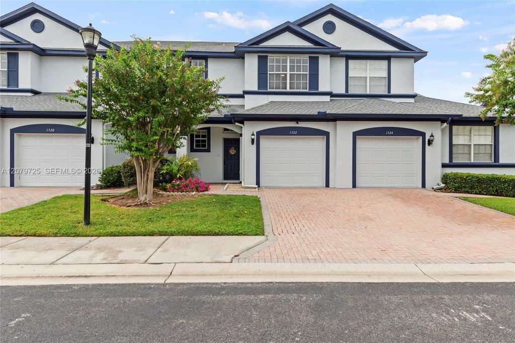 1522 Summergate Drive, Valrico, FL 33594