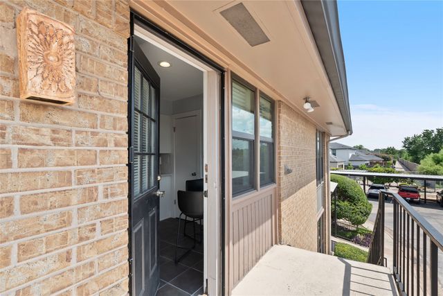 10727 Villager Road C, Dallas, TX 75230