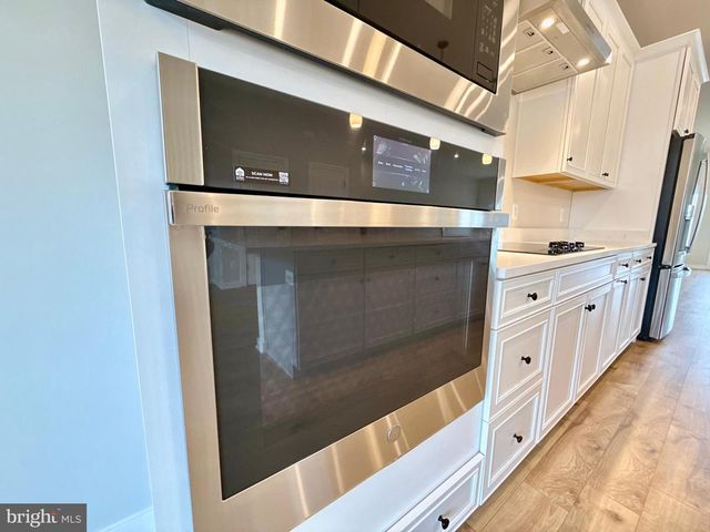 16336 CONNORS WAY #8, Rockville, MD 20855