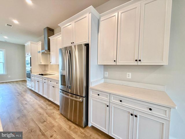 16336 CONNORS WAY #8, Rockville, MD 20855