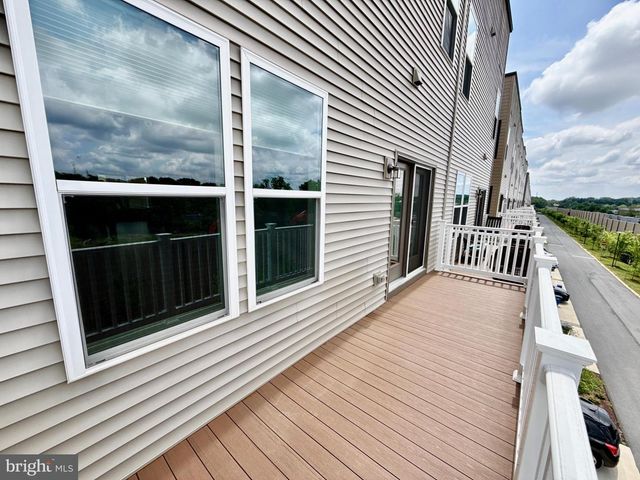 16336 CONNORS WAY #8, Rockville, MD 20855