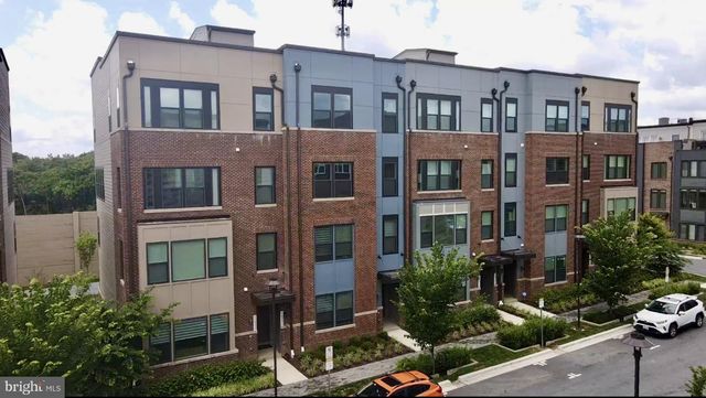 16336 CONNORS WAY #8, Rockville, MD 20855