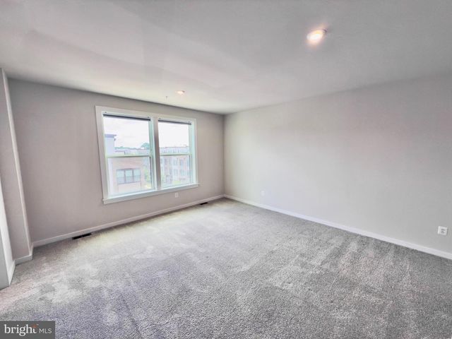 16336 CONNORS WAY #8, Rockville, MD 20855