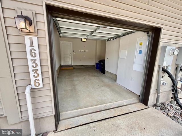 16336 CONNORS WAY #8, Rockville, MD 20855