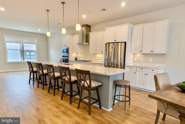 16336 CONNORS WAY #8, Rockville, MD 20855