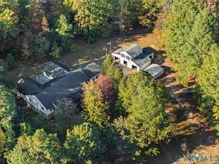 9402 Dry Creek Rd, Chesterfield, VA 23832