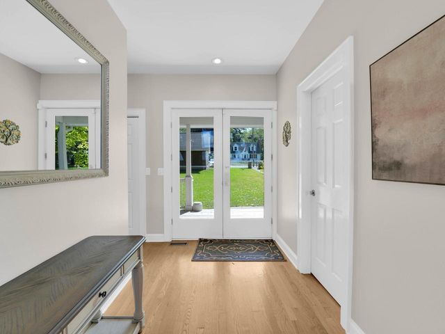 134 W Park DRIVE, Twin Lakes, WI 53181