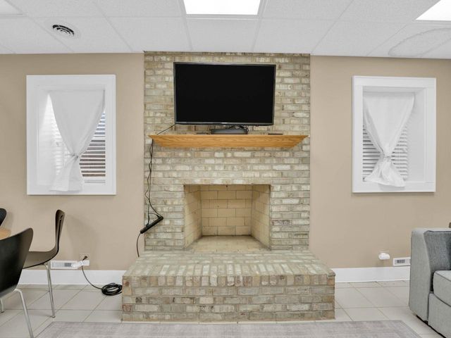 134 W Park DRIVE, Twin Lakes, WI 53181