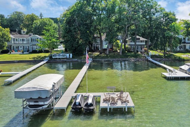134 W Park DRIVE, Twin Lakes, WI 53181
