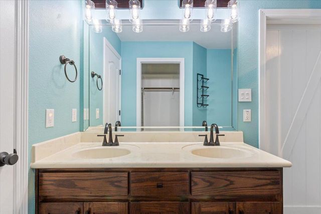 5012 Jeanine DR, Temple, TX 76502