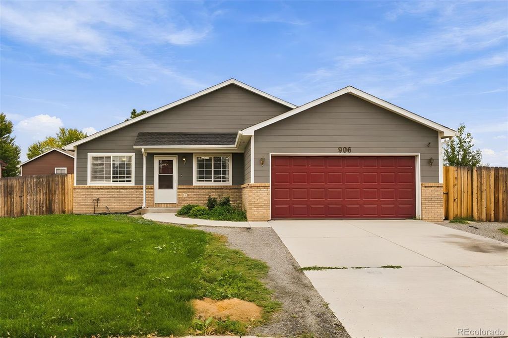 906 Greenwood Court, Fort Lupton, CO 80621