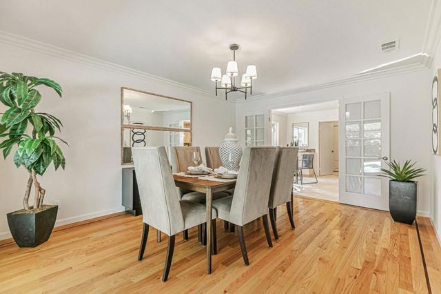 19437 Via Real Drive, Saratoga, CA 95070