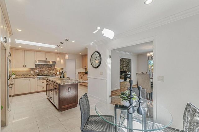 19437 Via Real Drive, Saratoga, CA 95070