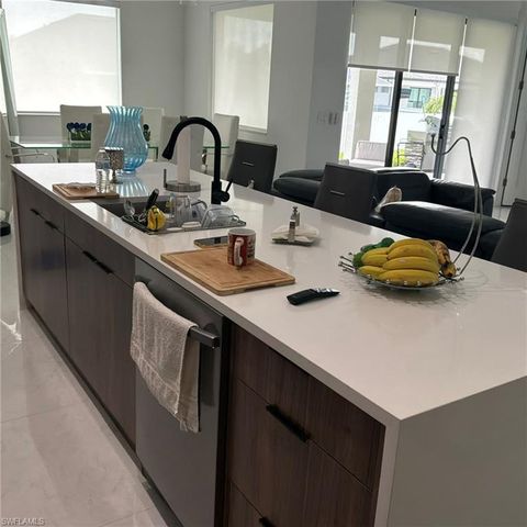 2506 SW Embers TER, Cape Coral, FL 33991
