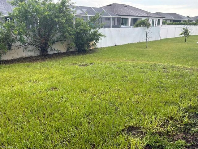 2506 SW Embers TER, Cape Coral, FL 33991