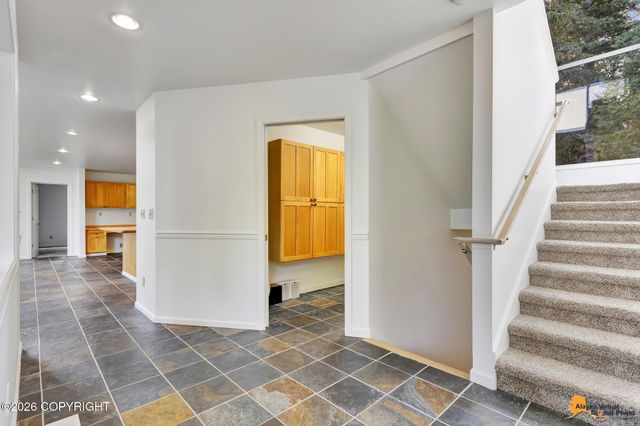 7050 E 99th Avenue, Anchorage, AK 99507