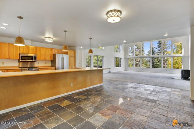 7050 E 99th Avenue, Anchorage, AK 99507