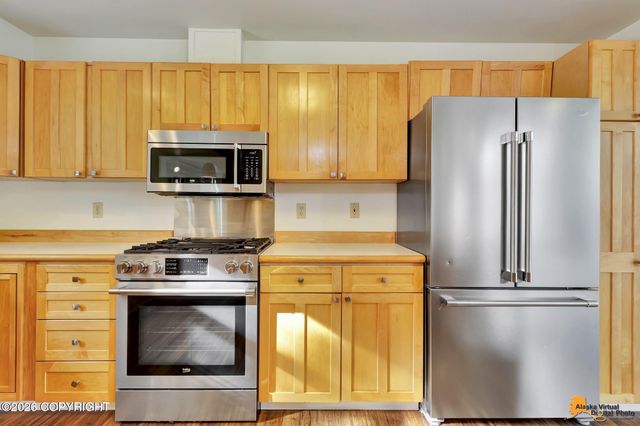 7050 E 99th Avenue, Anchorage, AK 99507