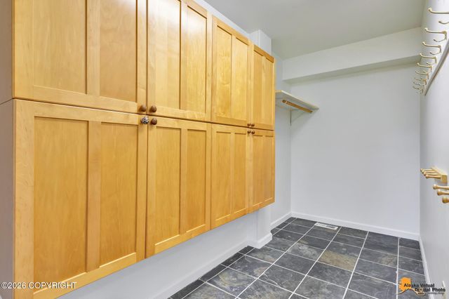 7050 E 99th Avenue, Anchorage, AK 99507
