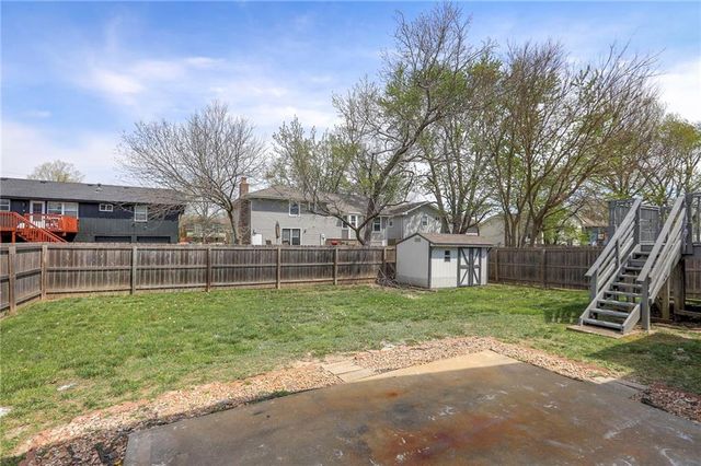 6900 E 140th Place, Grandview, MO 64030