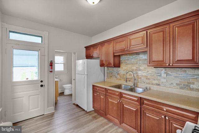 531 WEISER ST, Reading, PA 19601