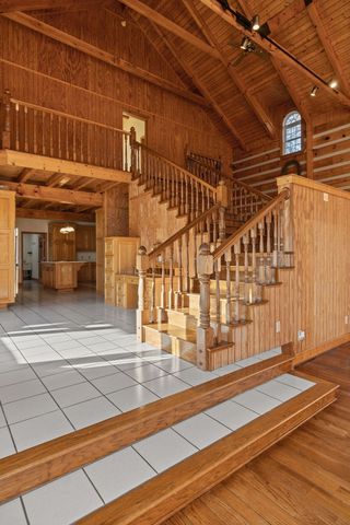 2301 Rock Creek Rd, Estill Springs, TN 37330